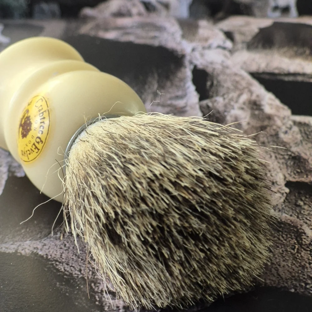 Crabtree & Evelyn Ivory Shaving Brush - Picture 2 of 5
